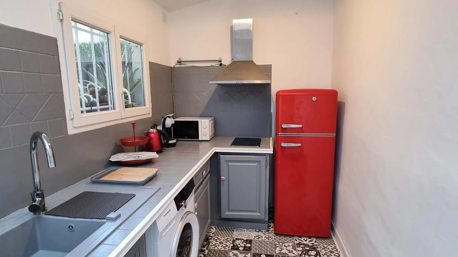 Appartement Cosy Avec Grande Terrasse ニース アパート